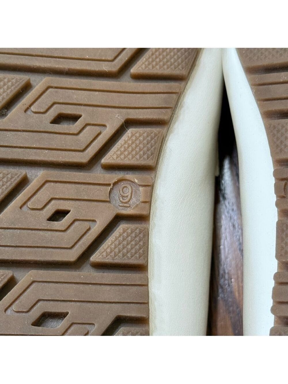 Women’s Cream Loafers With Gold Horse Bit Detail Size 9 - Picture 6 of 8